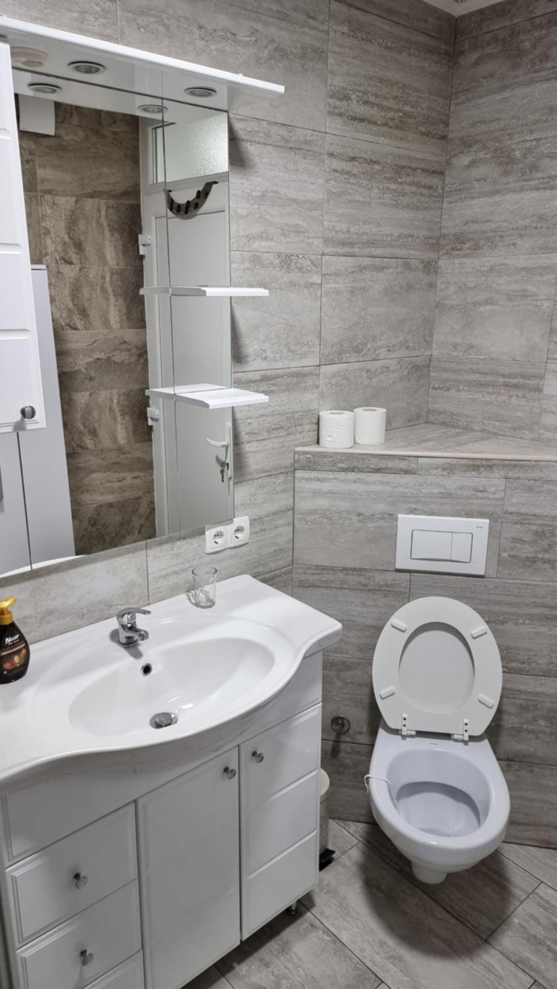 Muric Apartman 9 Ljubljana Ngoại thất bức ảnh